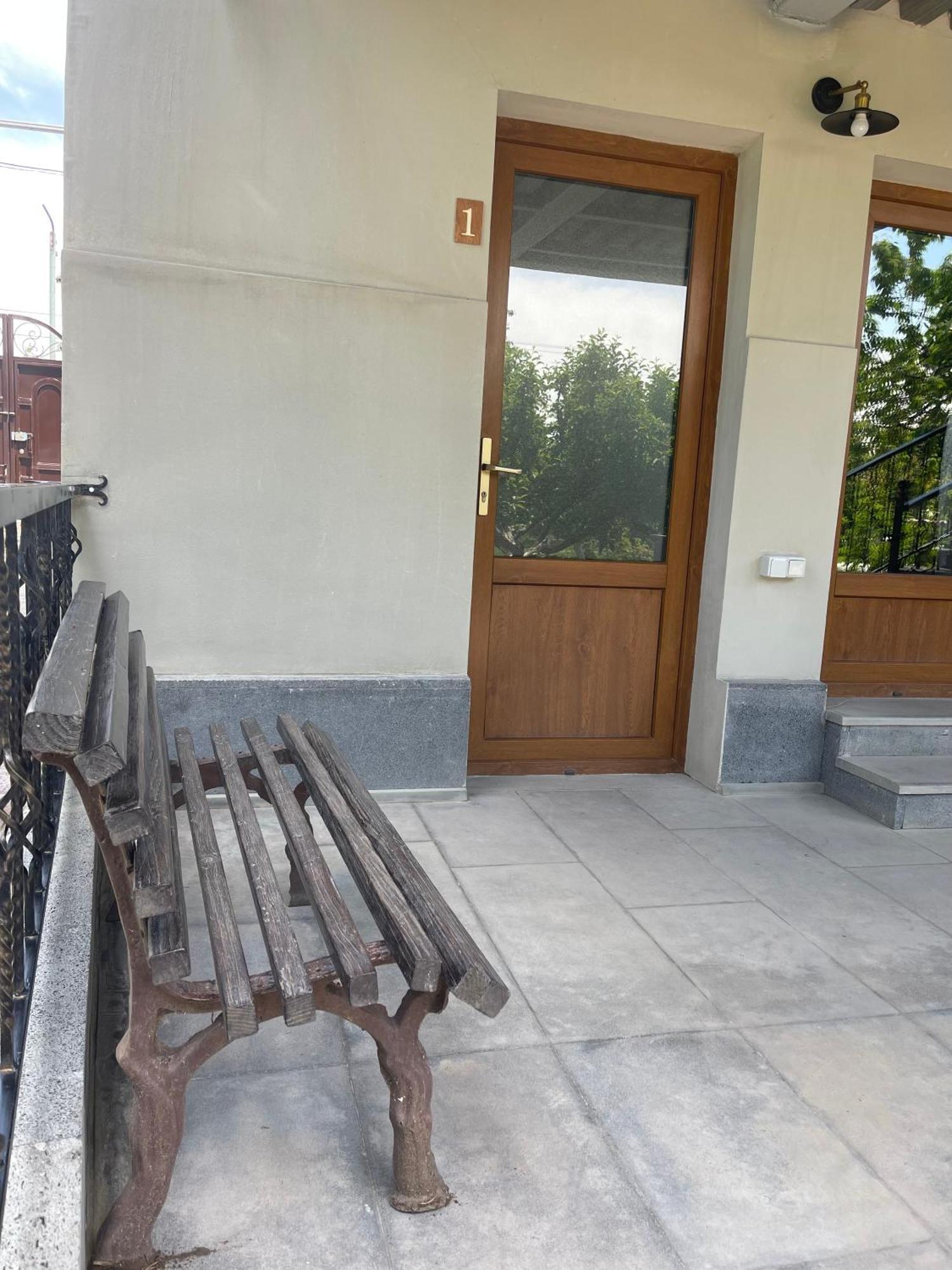 In Gyumri Hotel ภายนอก รูปภาพ